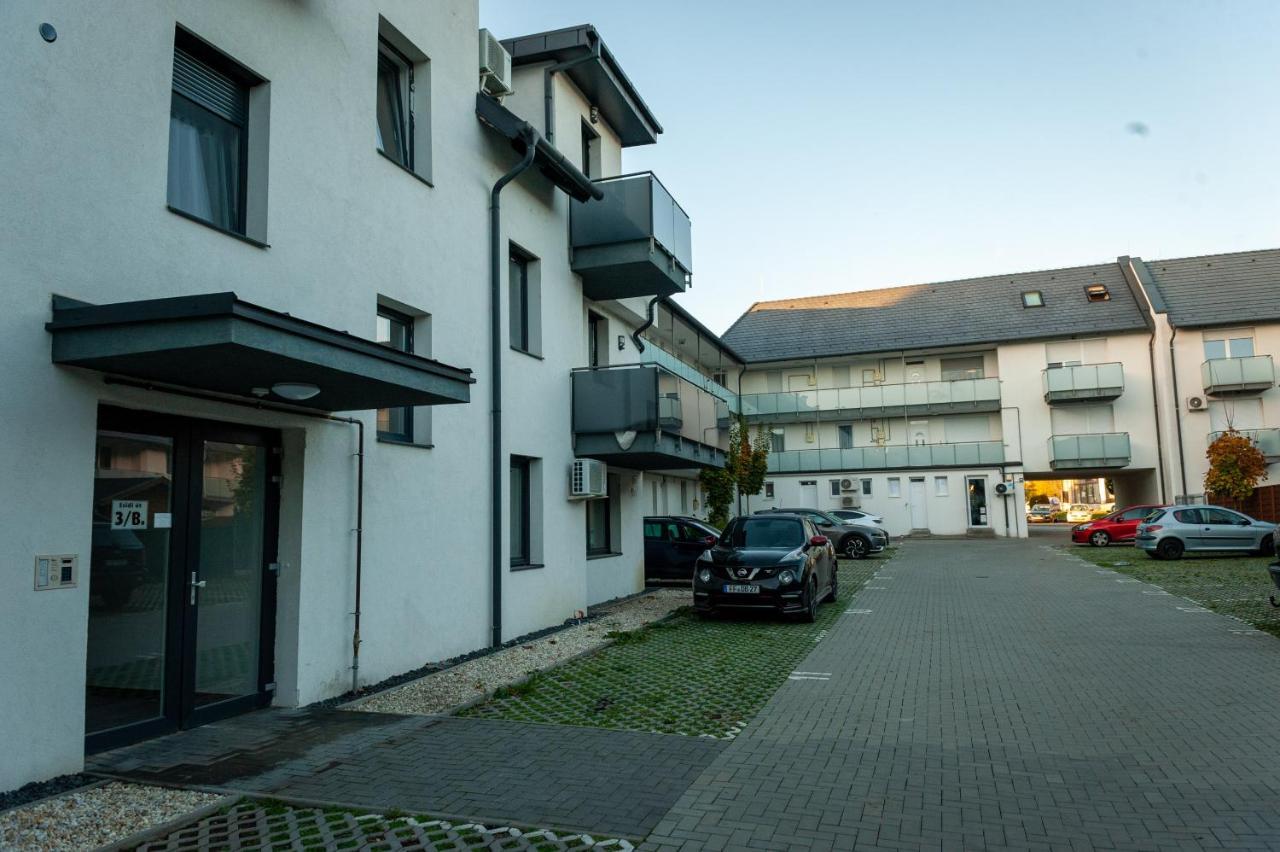 Ciao Lilla Apartman Keszthely Kültér fotó
